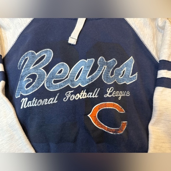 Chicago Bears Womens Hoodie - Picture 3 of 4